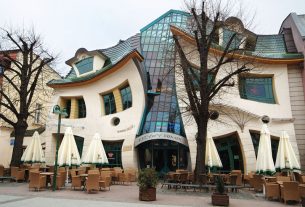 Krzywy Domek – Crooked House in Sopot, Poland